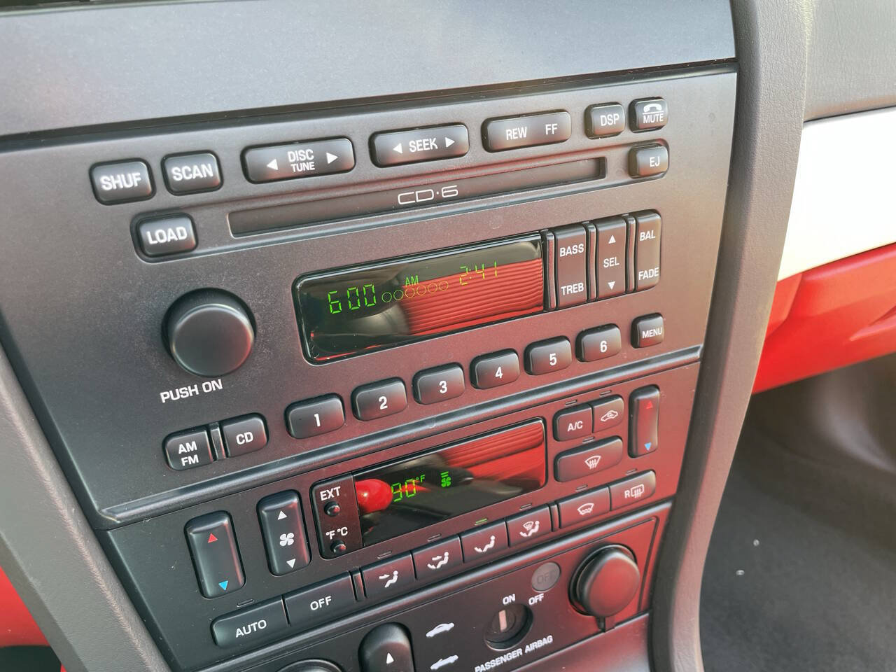 Used 2002 Ford Thunderbird RWD image 88