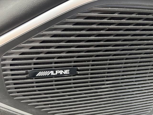 Used 2024 Jeep Wagoneer L Base image 20