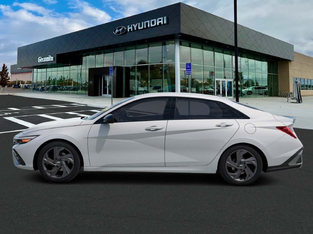 New 2026 Hyundai Elantra SEL Sport FWD image 3
