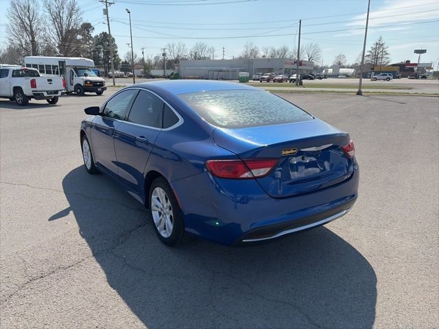 Used 2016 Chrysler 200 Limited image 4