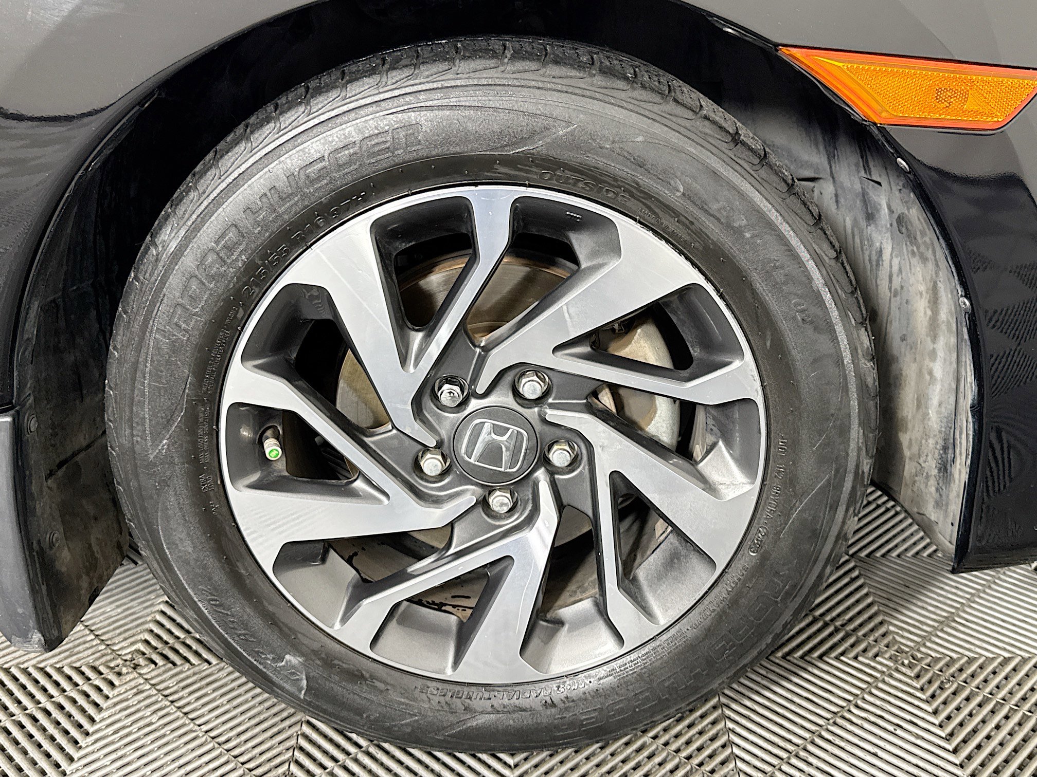 Used 2018 Honda Civic EX image 31