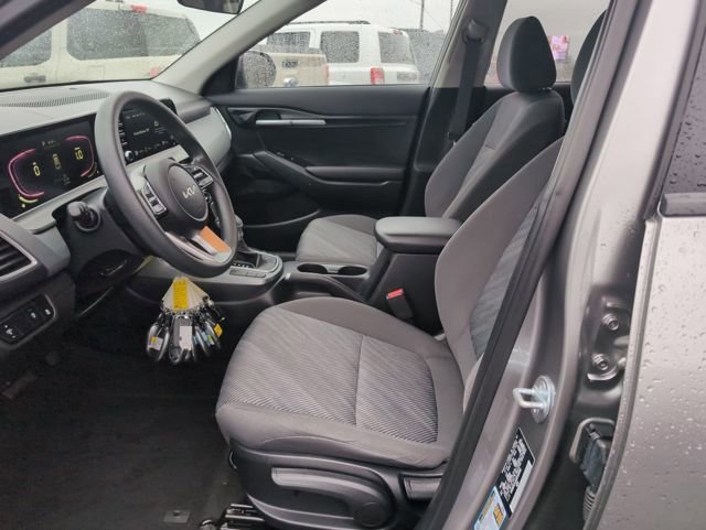 Used 2024 Kia Seltos LX image 13