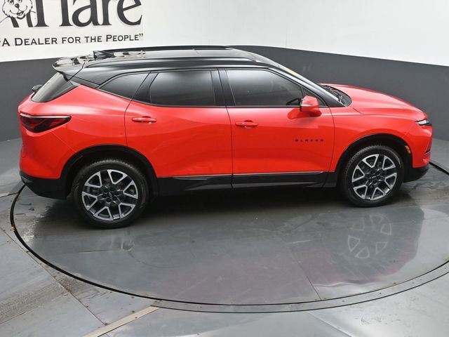Used 2023 Chevrolet Blazer RS w/ Driver Confidence II Package image 40