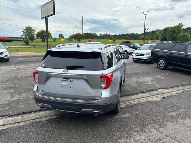 Used 2021 Ford Explorer Limited AWD/4WD image 16
