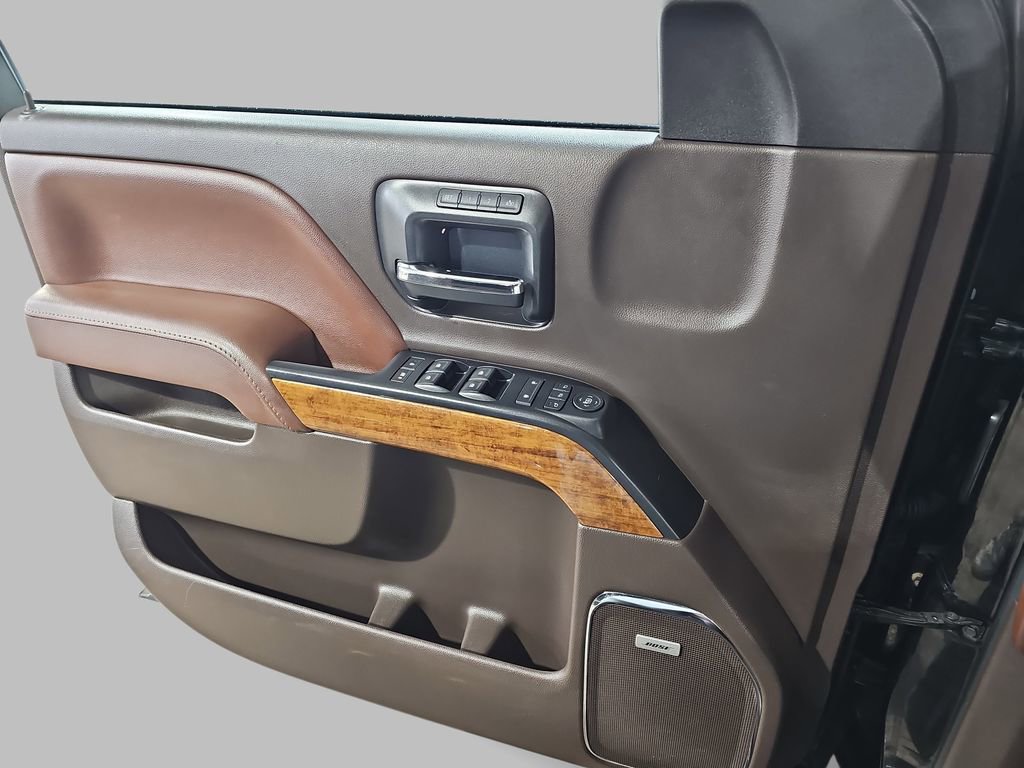 Certified 2016 Chevrolet Silverado 2500 High Country w/ Duramax Plus Package AWD/4WD image 32