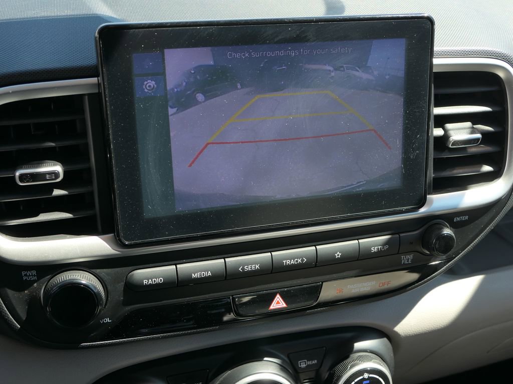 Used 2023 Hyundai Venue SEL FWD image 20