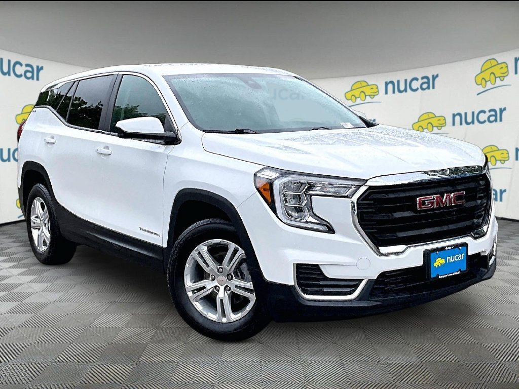 Used 2024 GMC Terrain SLE AWD/4WD image 1