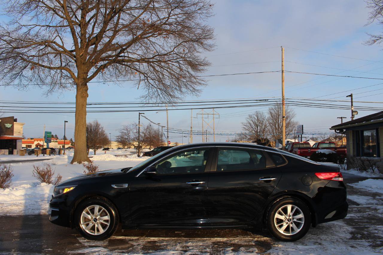 Used 2018 Kia Optima LX image 6