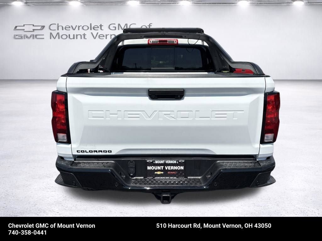 New 2025 Chevrolet Colorado Trail Boss w/ Midnight Edition AWD/4WD image 4