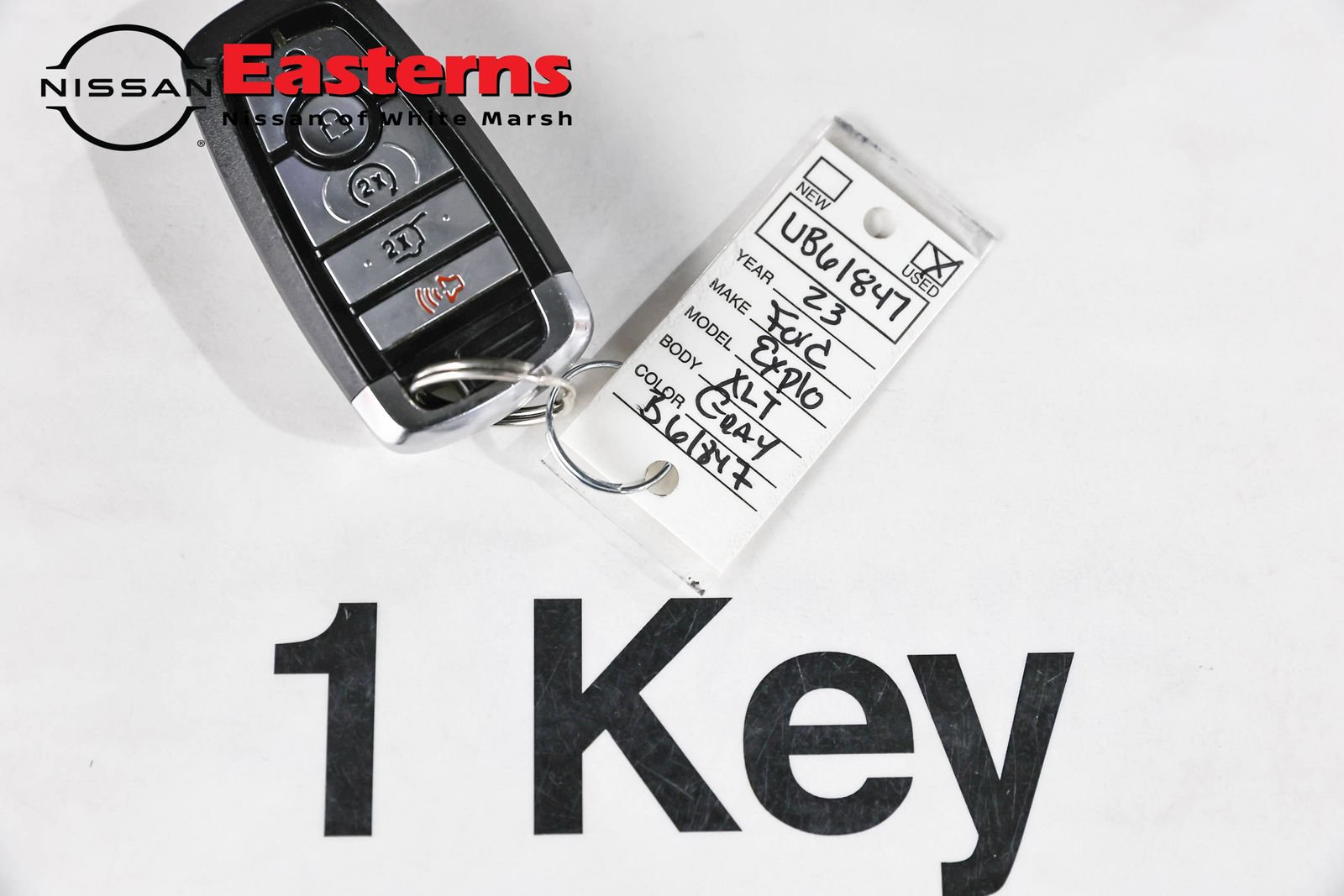 Used 2023 Ford Explorer XLT w/ Equipment Group 202A RWD image 24