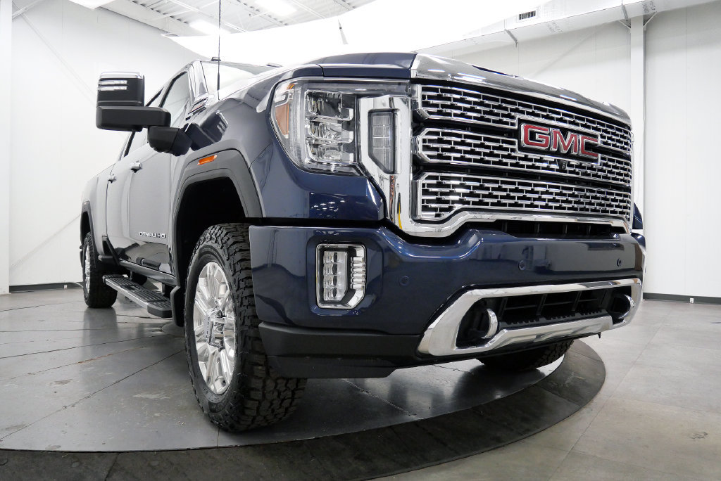 Used 2020 GMC Sierra 3500 Denali w/ Denali Ultimate Package AWD/4WD image 45