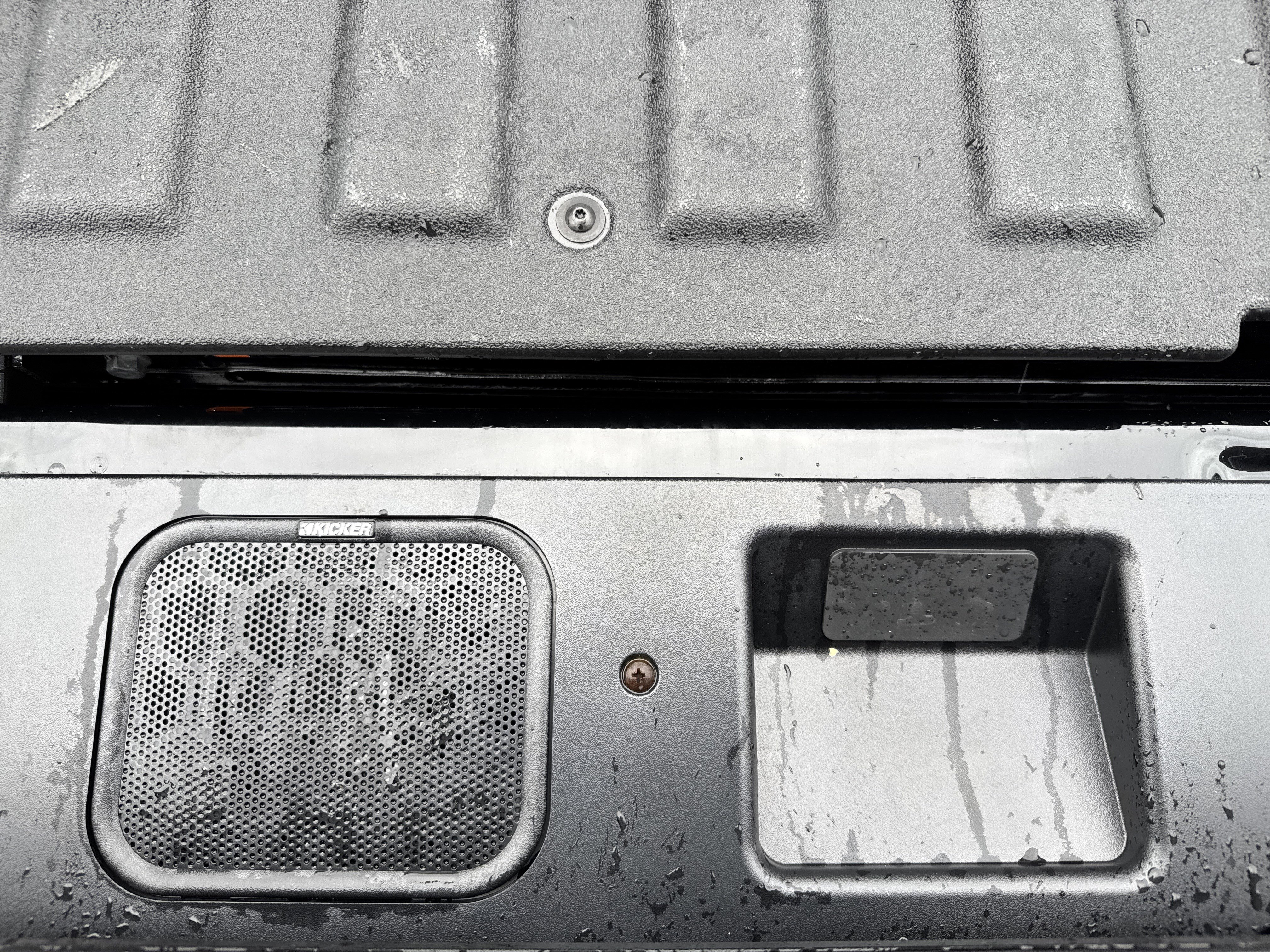 Used 2024 GMC Sierra 2500 AT4X image 35