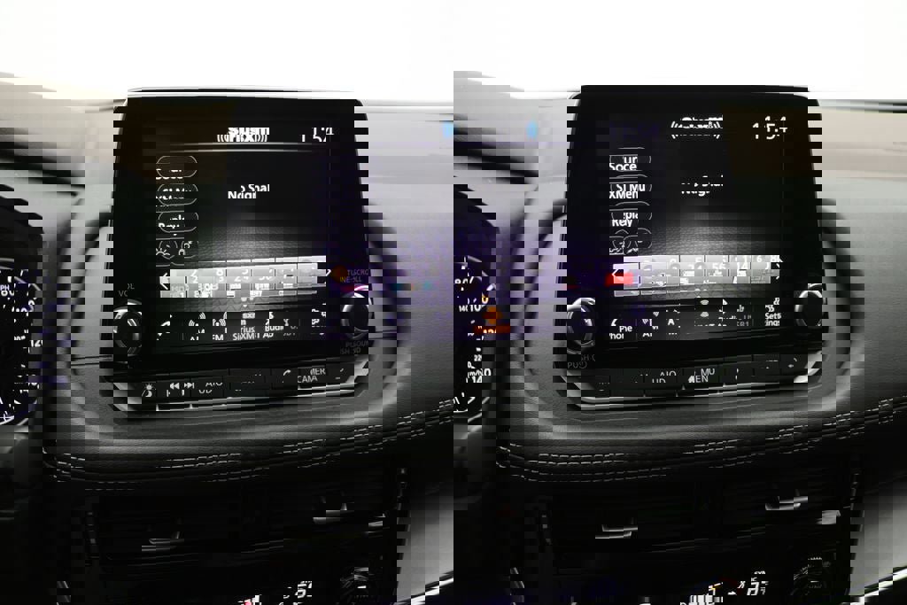 Used 2023 Nissan Rogue SV w/ SV Premium Package image 22