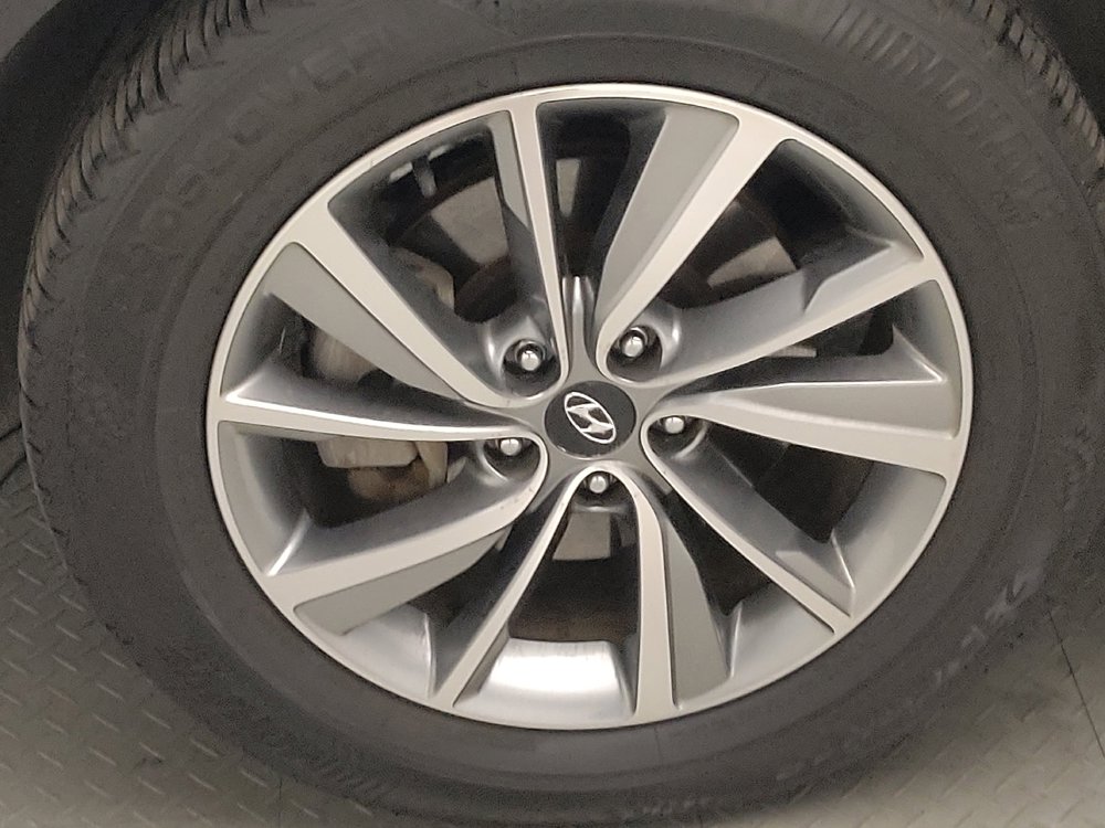 Used 2020 Hyundai Santa Fe SEL w/ Convenience + Premium Package FWD image 31