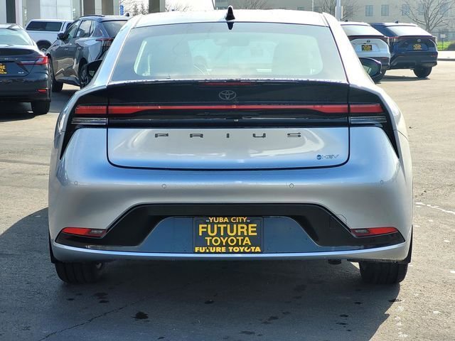 New 2026 Toyota Prius XLE FWD image 5