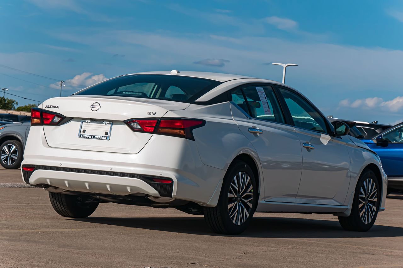 Certified 2024 Nissan Altima 2.5 SV image 8