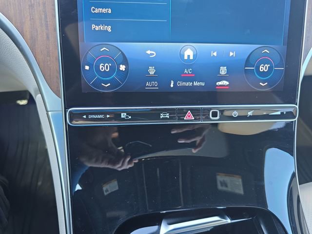 Used 2024 Mercedes-Benz GLC 300 4MATIC image 24