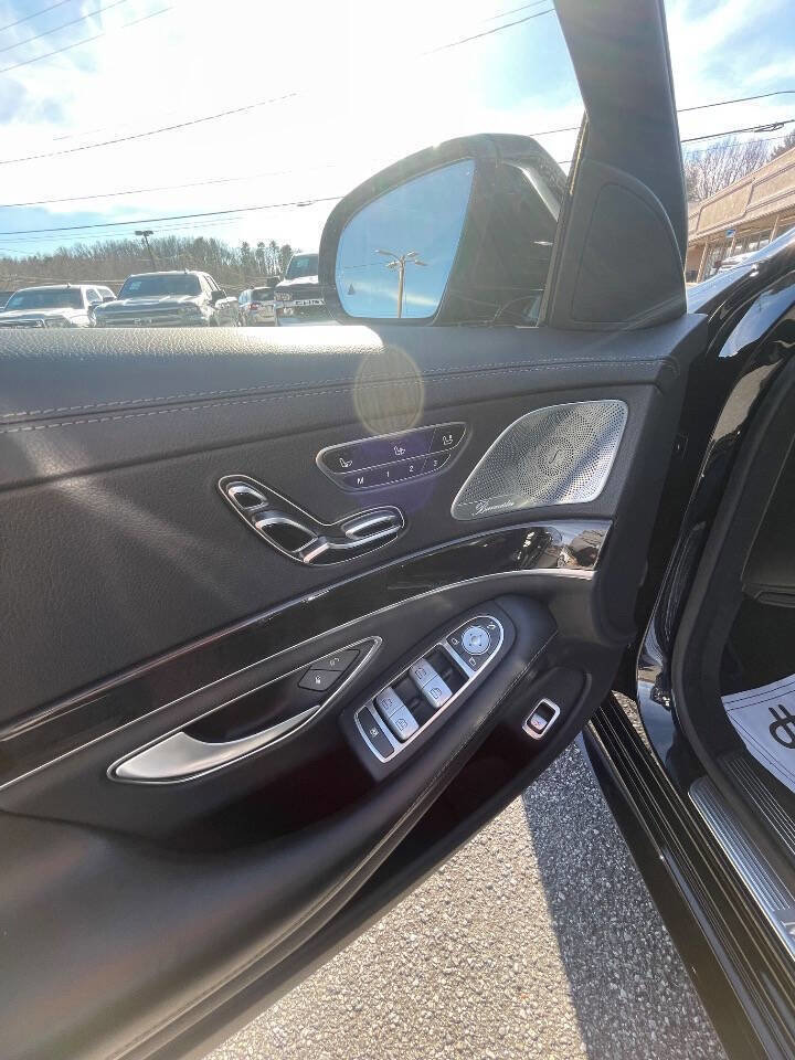 Used 2015 Mercedes-Benz S 550 Sedan image 14