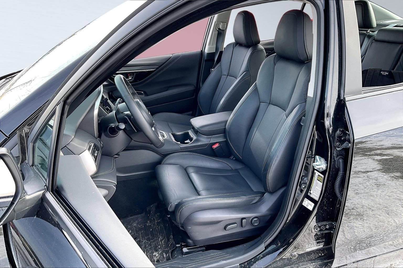 Used 2025 Subaru Legacy Limited image 22