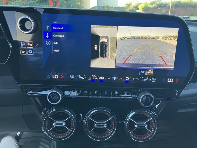 Used 2024 Chevrolet Blazer EV RS image 18