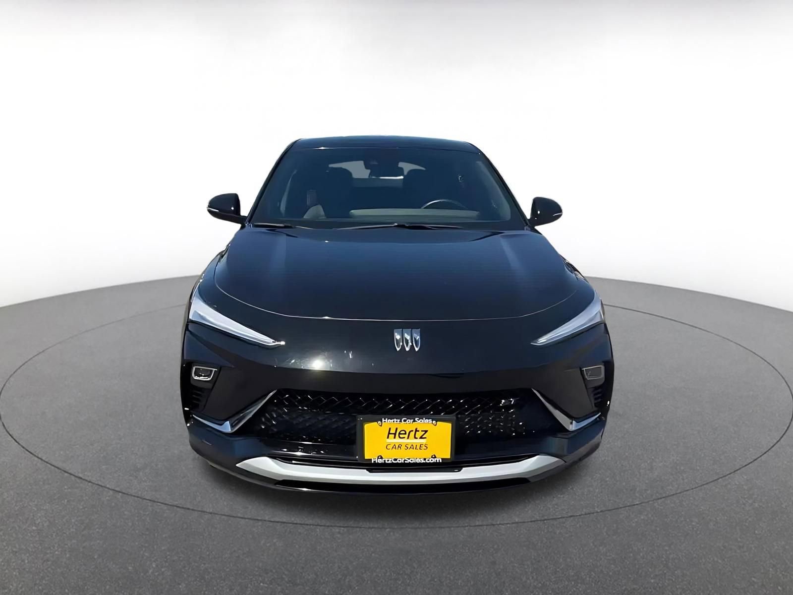 Used 2025 Buick Envista Sport Touring image 4