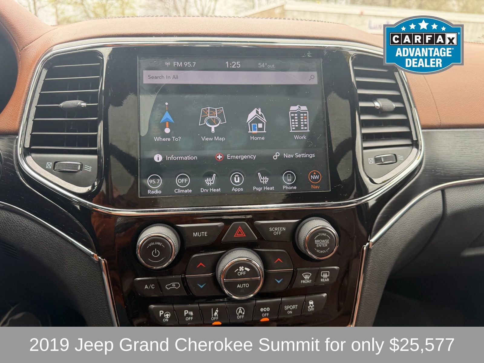 Used 2019 Jeep Grand Cherokee Summit w/ Skid Plate Group AWD/4WD image 23