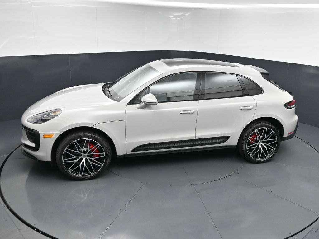 New 2026 Porsche Macan S AWD/4WD image 15