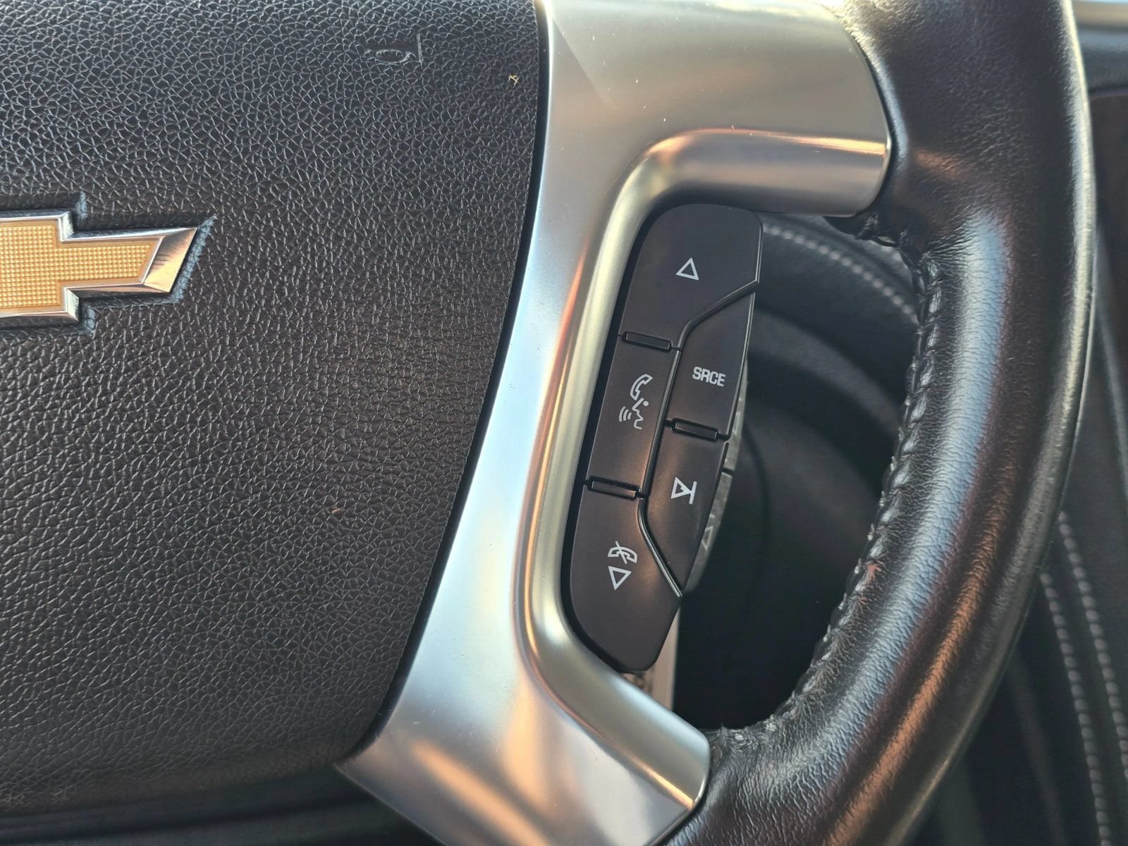 Used 2016 Chevrolet Traverse LT w/ Style and Technology Package FWD image 25