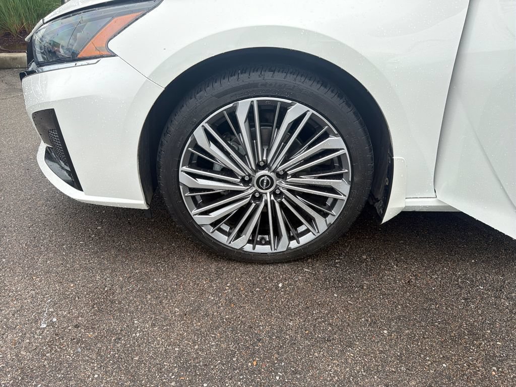 Certified 2023 Nissan Altima 2.5 SL AWD/4WD image 27
