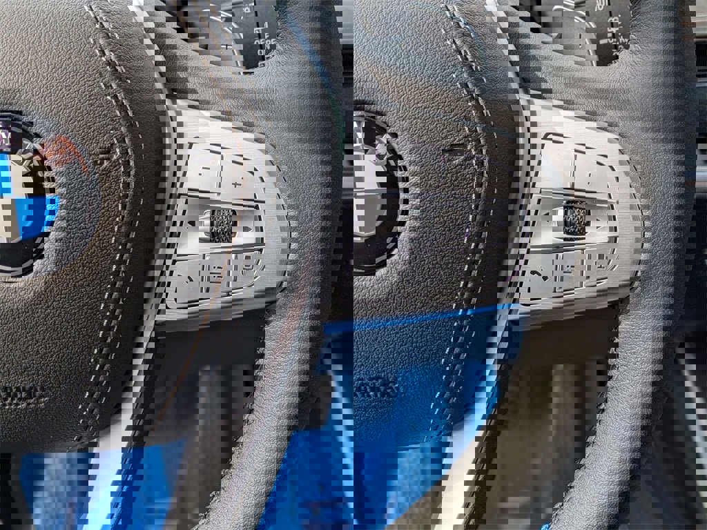 New 2025 BMW X7 xDrive40i w/ Premium Package image 21