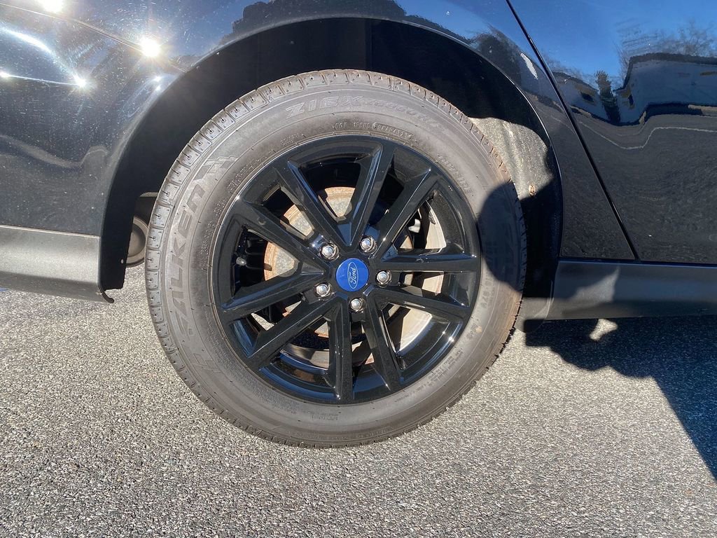 Used 2018 Ford Focus SE image 31