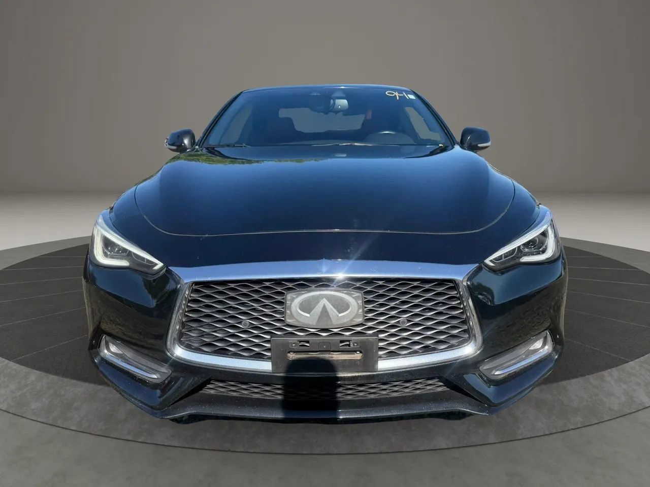 Used 2017 INFINITI Q60 Red Sport 400 AWD/4WD image 2