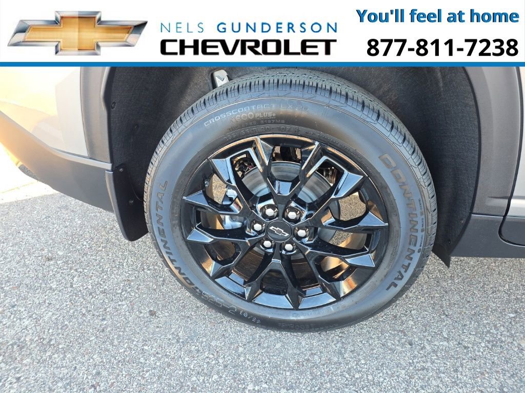 New 2026 Chevrolet Traverse LT w/ Midnight/Sport Edition image 9