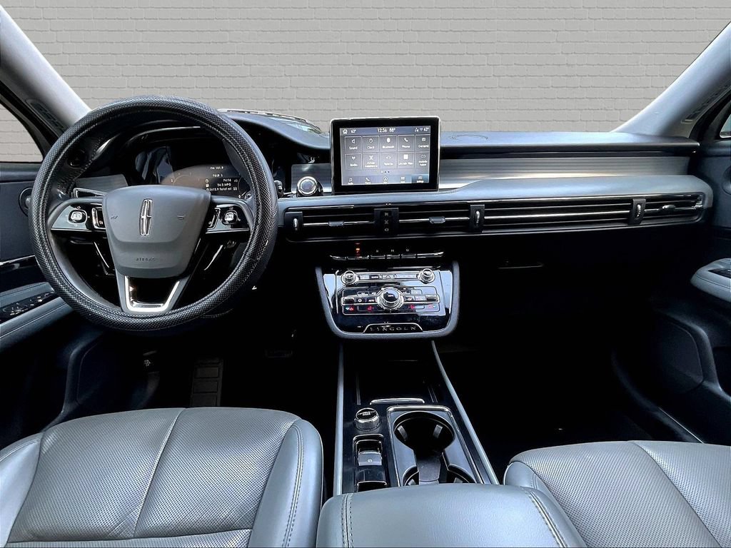 Used 2021 Lincoln Corsair Reserve FWD image 7