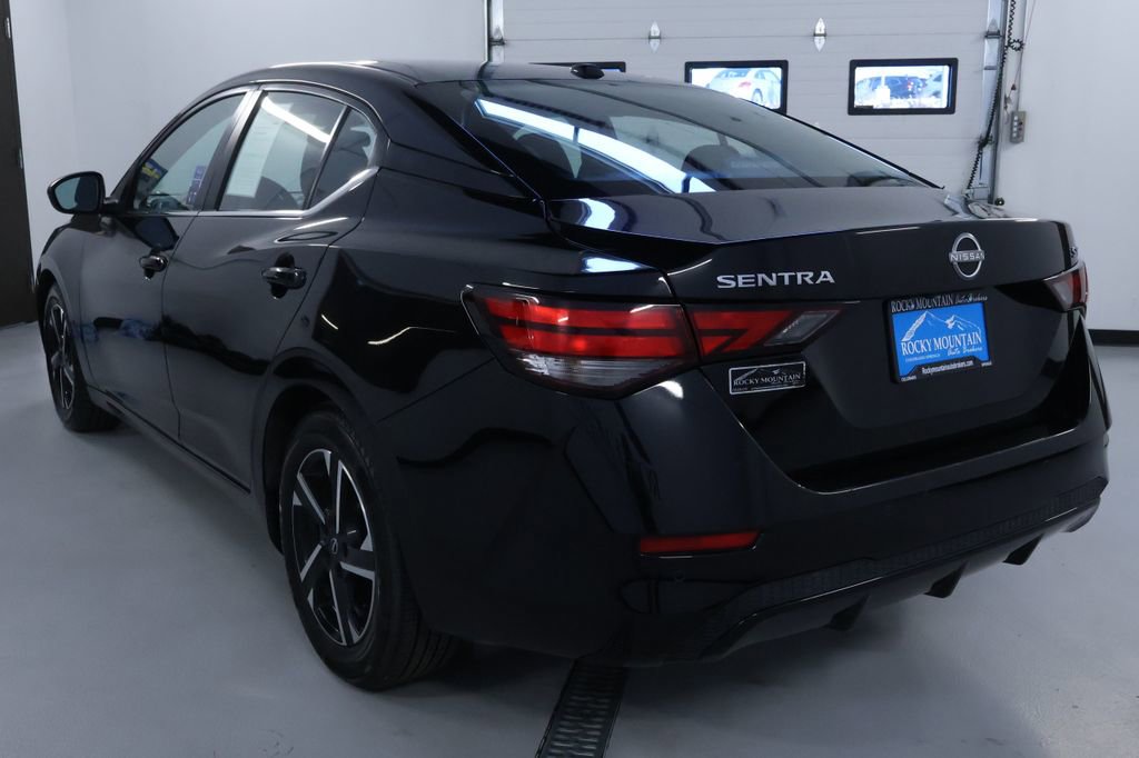 Used 2024 Nissan Sentra SV image 5
