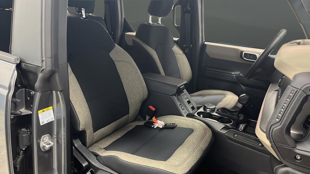 Used 2025 Ford Bronco Big Bend image 24