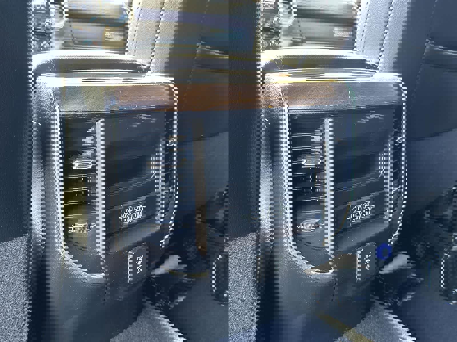 Used 2022 RAM 2500 Laramie image 34