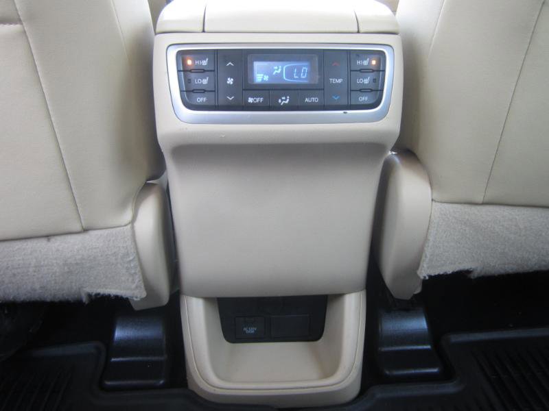 Used 2016 Toyota Highlander Limited Platinum image 56