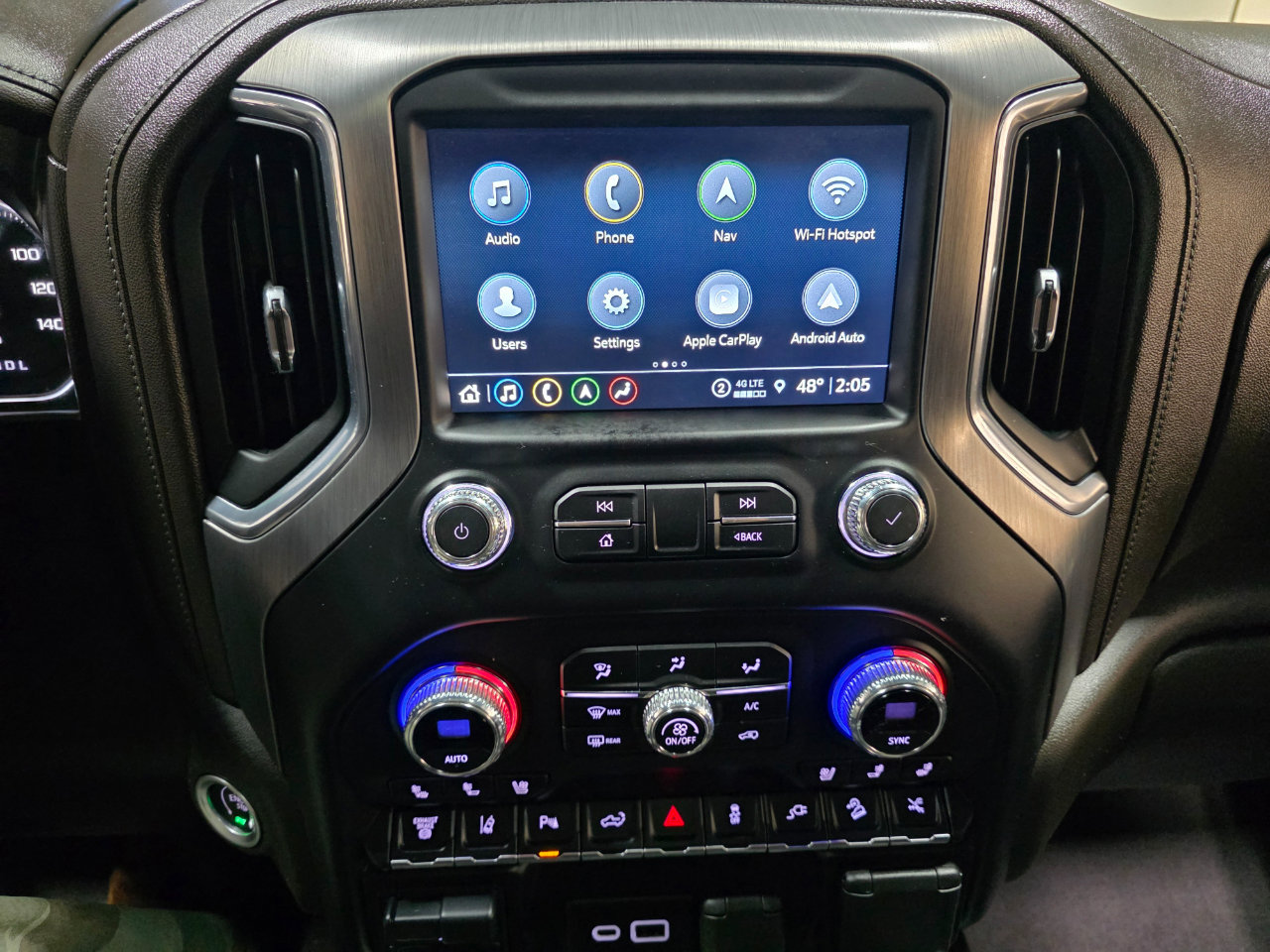 Used 2021 GMC Sierra 2500 Denali w/ Denali Black Diamond Edition image 28