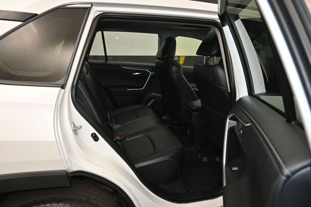 Used 2023 Toyota RAV4 Limited FWD image 39