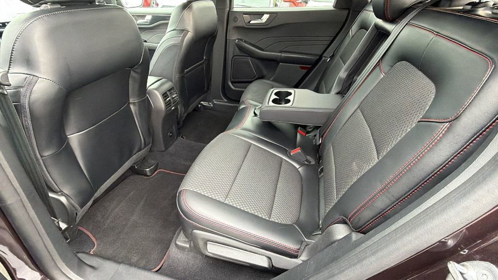 Used 2023 Ford Escape ST-Line Select w/ Tech Pack #2 image 16