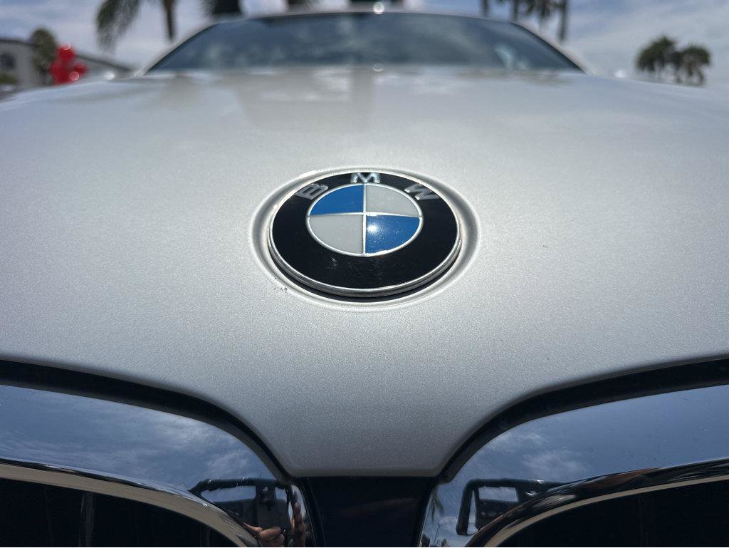 Used 2019 BMW 530e w/ Premium Package RWD image 43