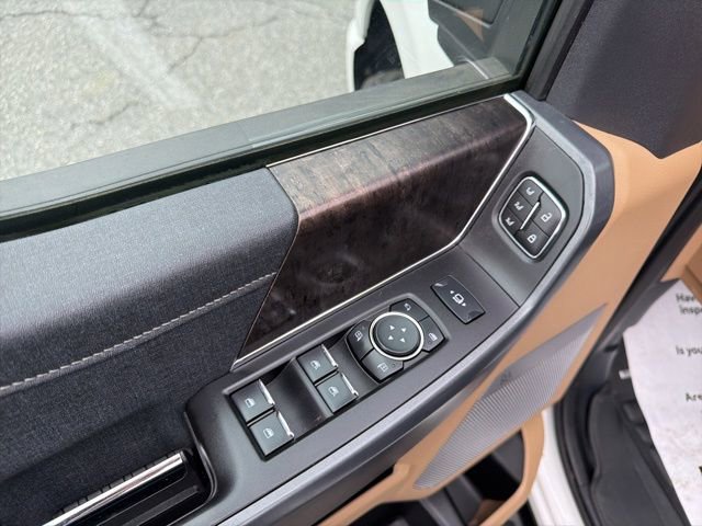 Used 2023 Ford F250 Lariat w/ Sport Appearance Package image 12