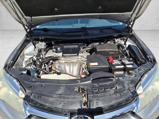 Used 2016 Toyota Camry LE FWD image 13