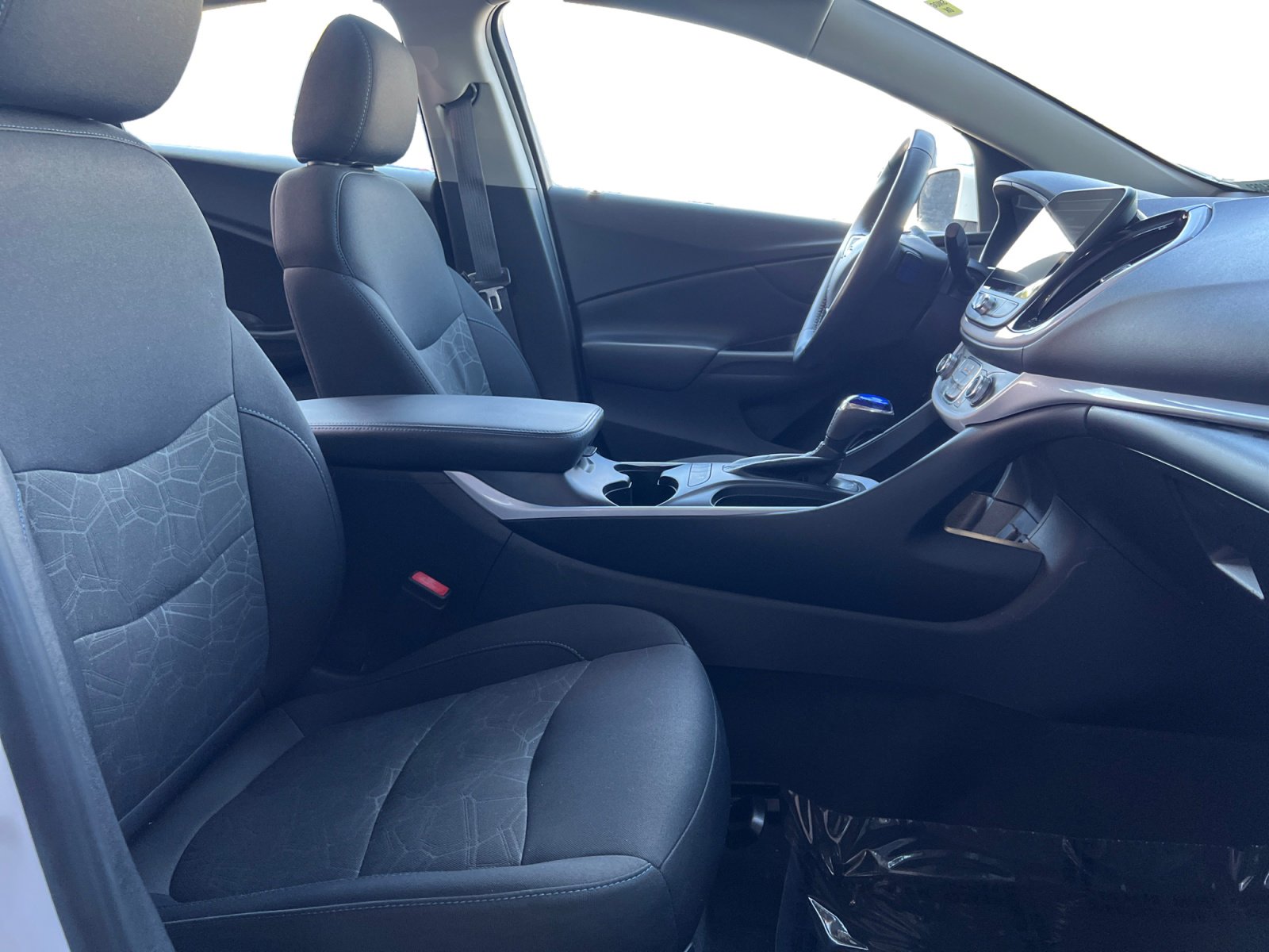 Used 2017 Chevrolet Volt LT FWD image 15
