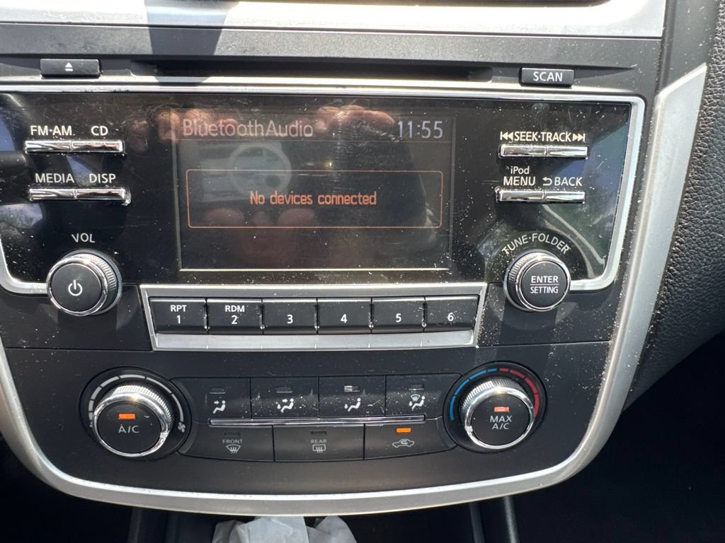 Used 2017 Nissan Altima 2.5 SR w/ Midnight Edition Package FWD image 12