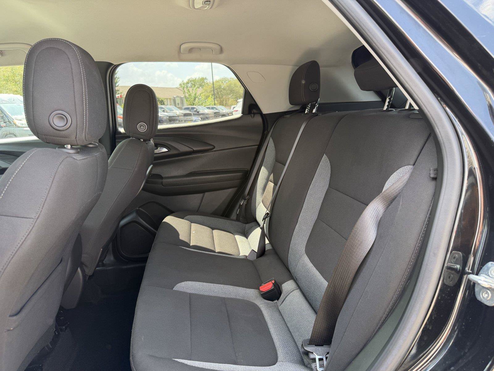 Used 2023 Chevrolet TrailBlazer LT w/ Convenience Package FWD image 18