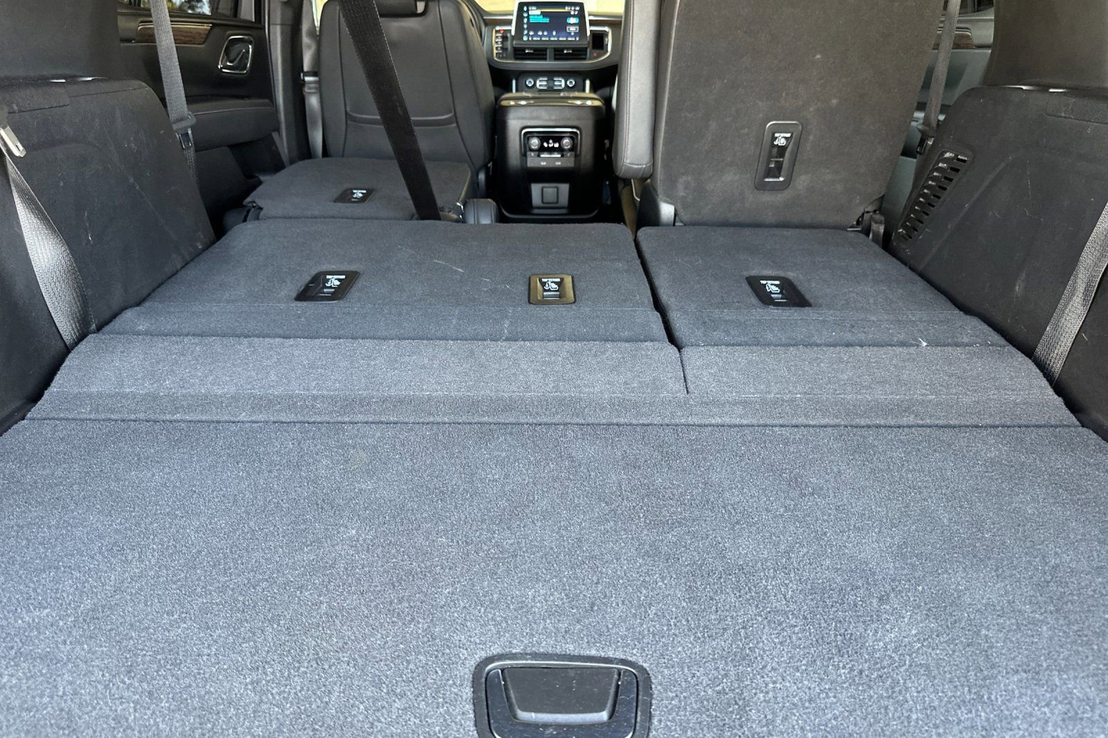 Certified 2023 Chevrolet Tahoe Premier AWD/4WD image 17