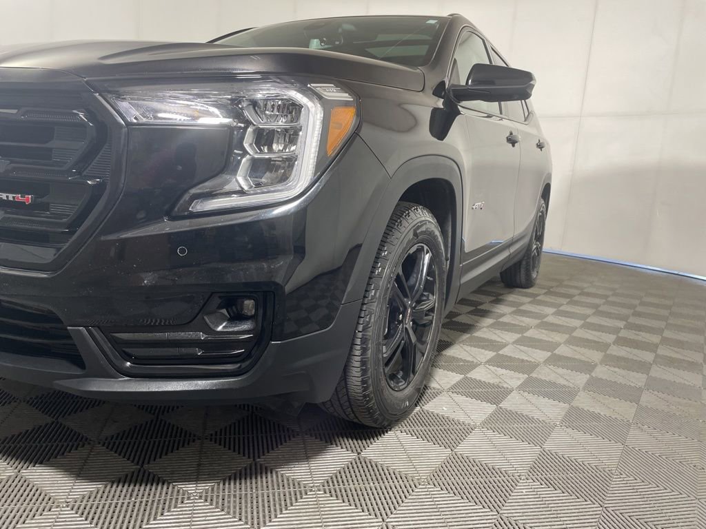 Used 2022 GMC Terrain AT4 w/ Infotainment Package II image 26