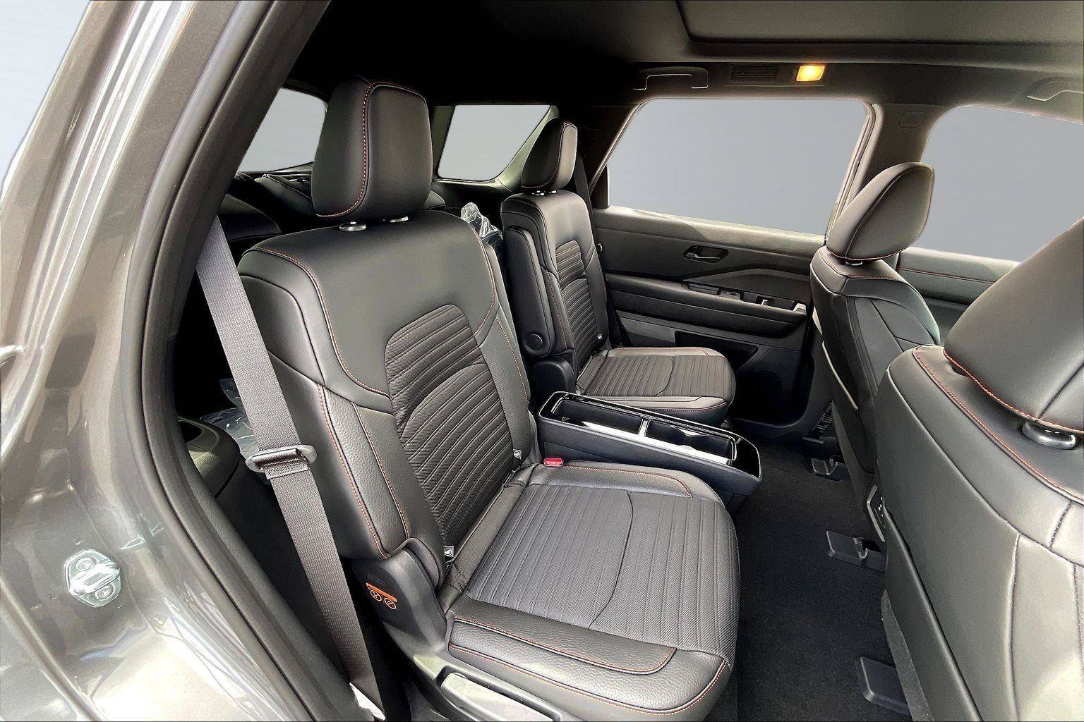 New 2026 Nissan Pathfinder Rock Creek AWD/4WD image 10